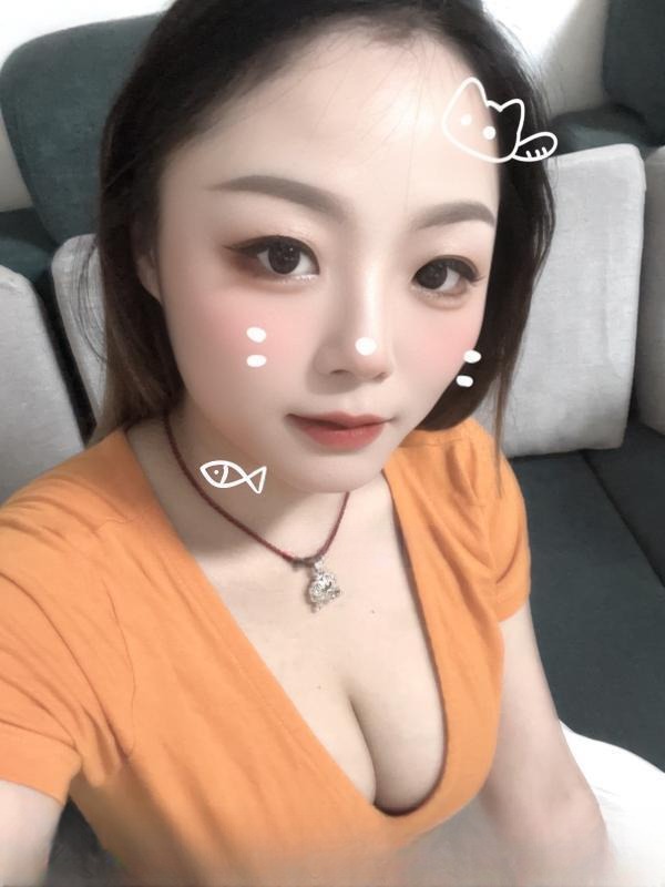 性价比服务型大胸妹 图 2