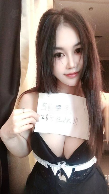 身材不错的美少妇