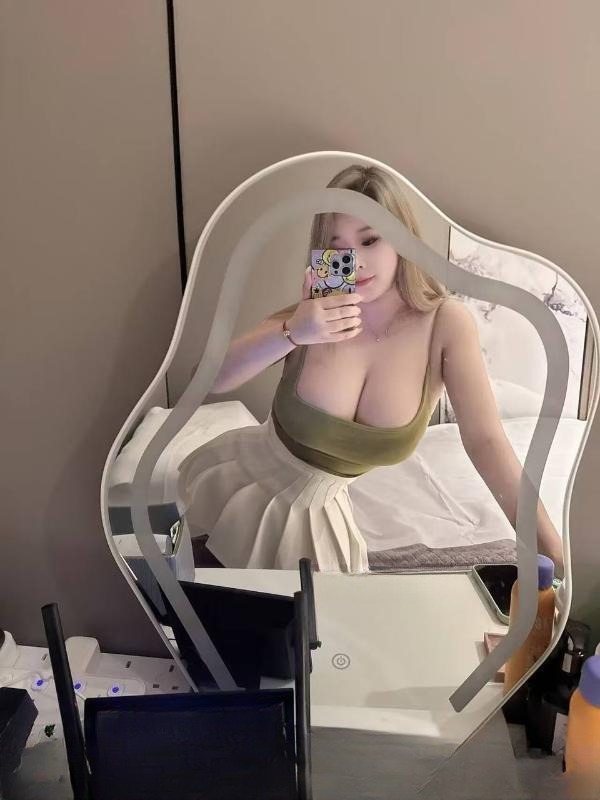 巨乳肥臀风骚艾米 图 3