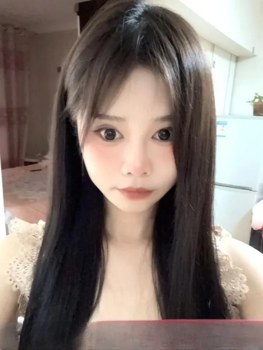 性感肤白御姐丽丽