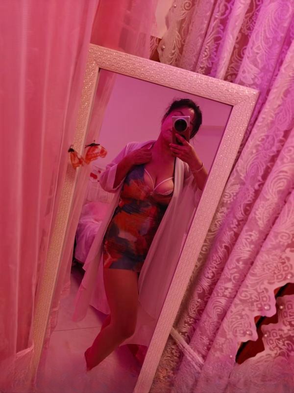 福田巨乳熟女榨汁机