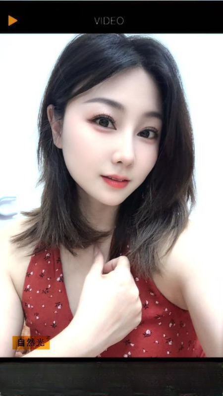 舌吻骚妇雯雯
