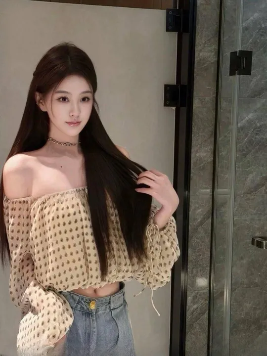 情趣诱惑少妇婷婷