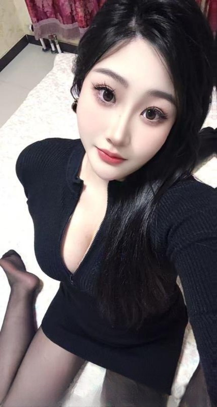 丰满大奶骚货 图 2