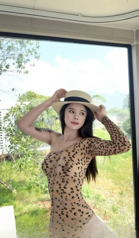 性感风骚少妇若兰 图 4