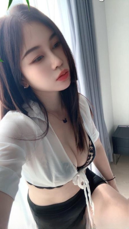 身材不错的美少妇 图 3