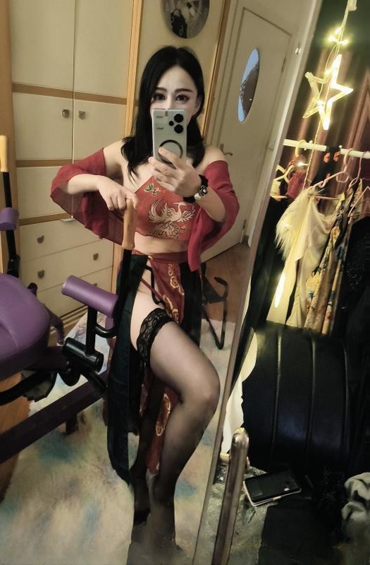湖塘服务系女王