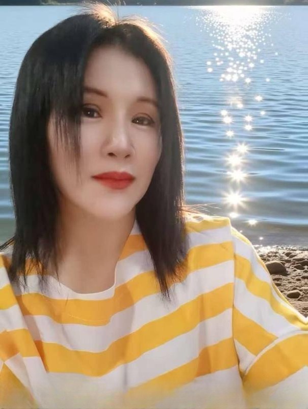 浦东瑜伽一字马少妇 图 3