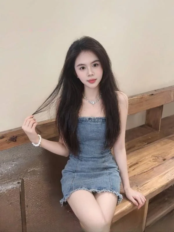 知性温柔的妹子 图 2