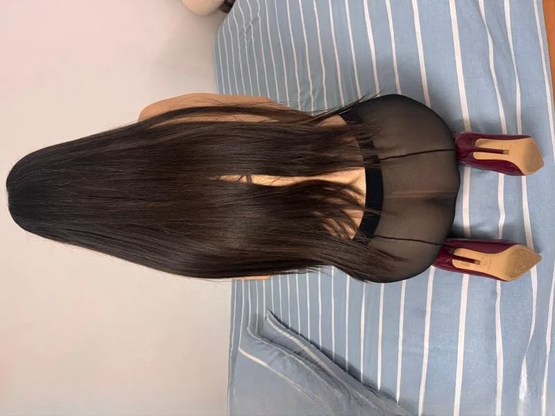 风情长发少妇 图 3