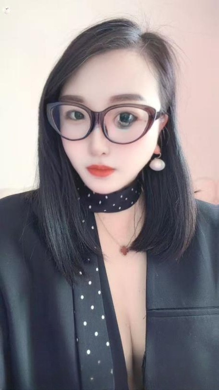 温柔的眼睛姐姐 图 2