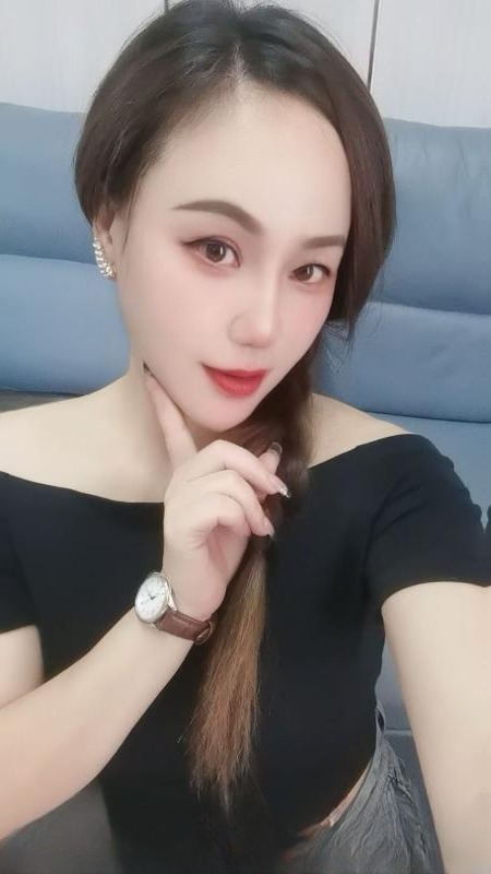 二仙桥气质御姐 图 2