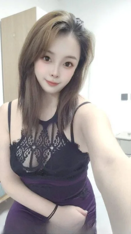 吴中肤白蜜桃臀骚货 图 3