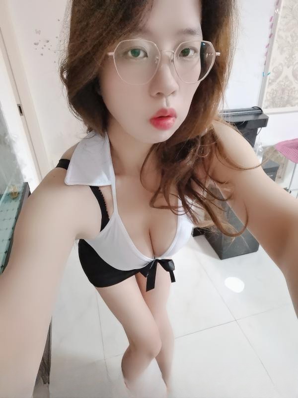 服务好的大胸骚鱼儿 图 2