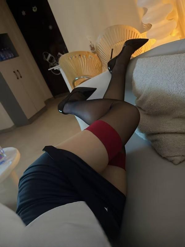 南山区胸大臀翘老师 图 3