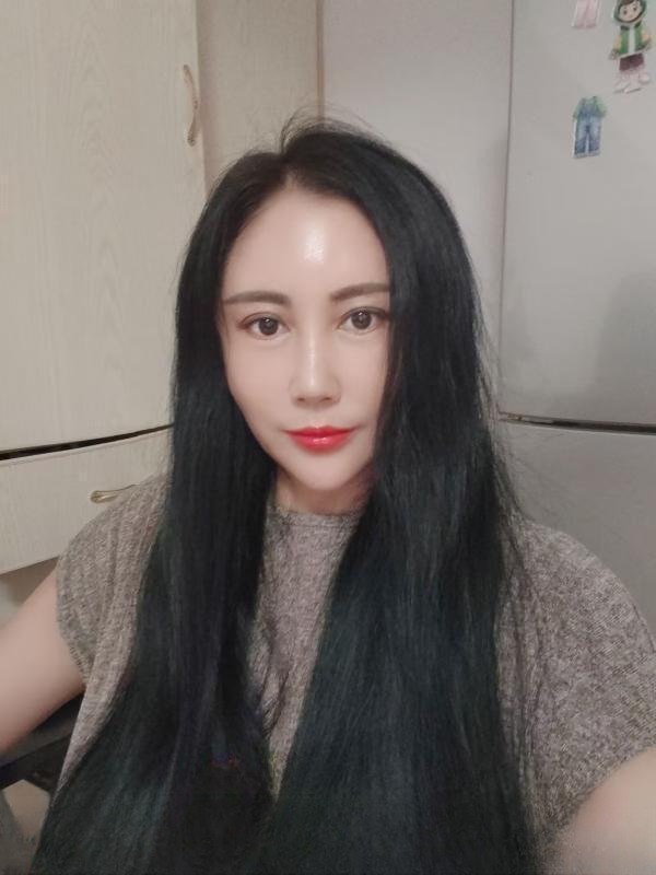 瑶海娇羞熟女