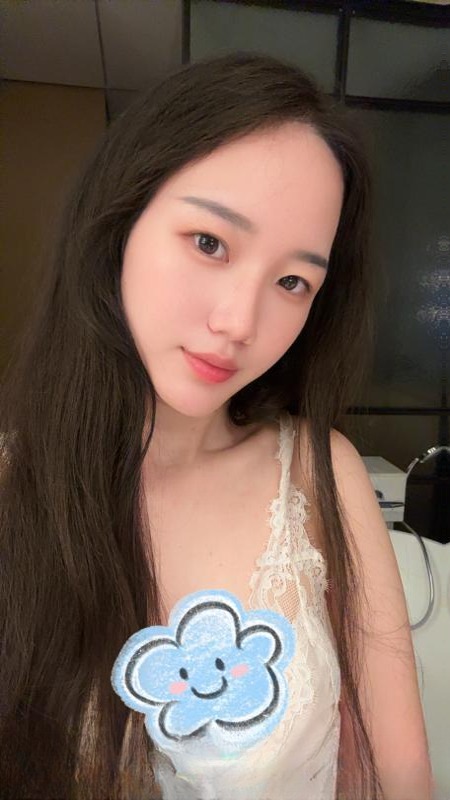 宝安西乡平面模特娜美