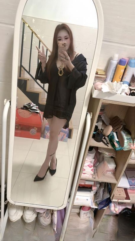 南山丰满巨乳暖暖 图 2