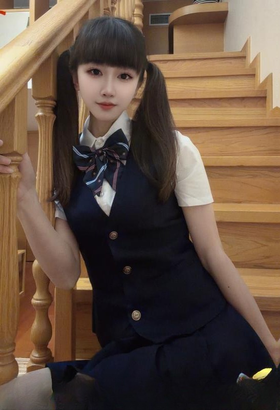 JK双马尾小姐姐