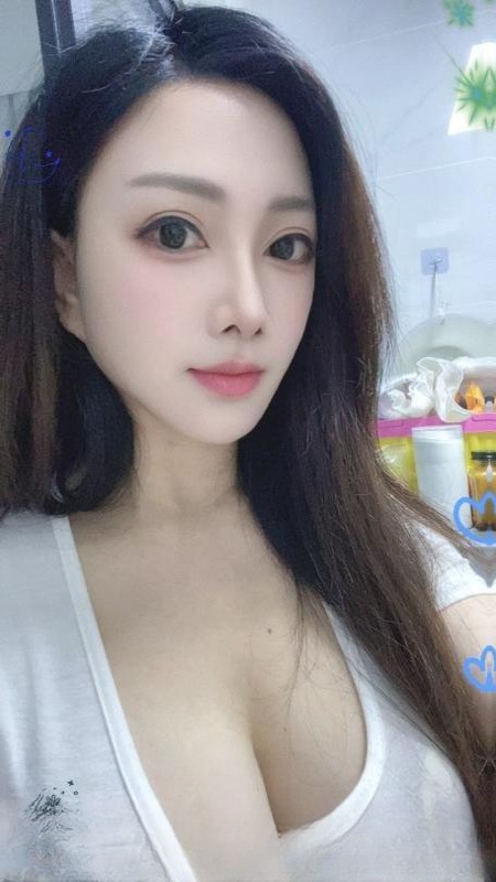 惠城巨乳臀妹 图 2