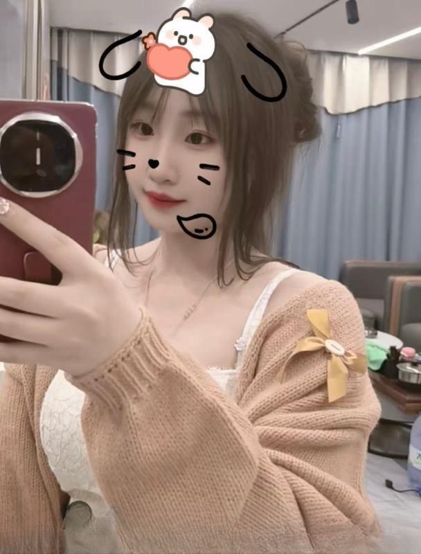 童颜巨乳小萝莉 图 4