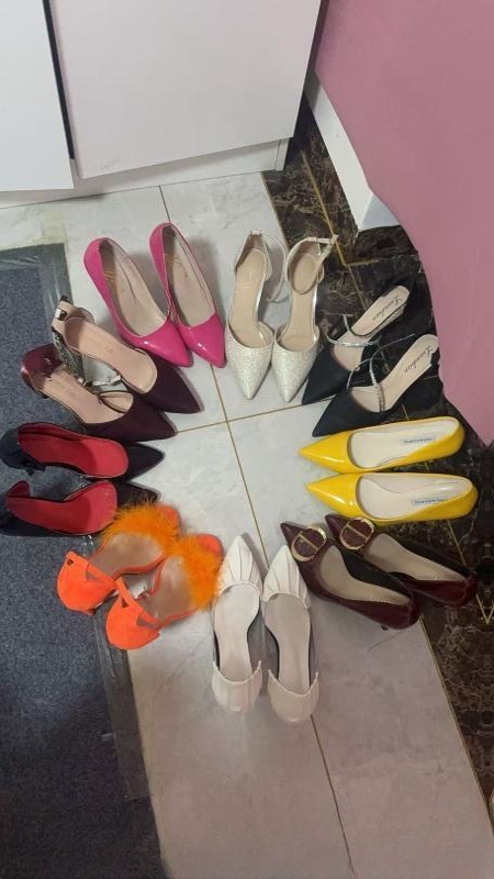 大胸少妇琳琪爽记 图 4