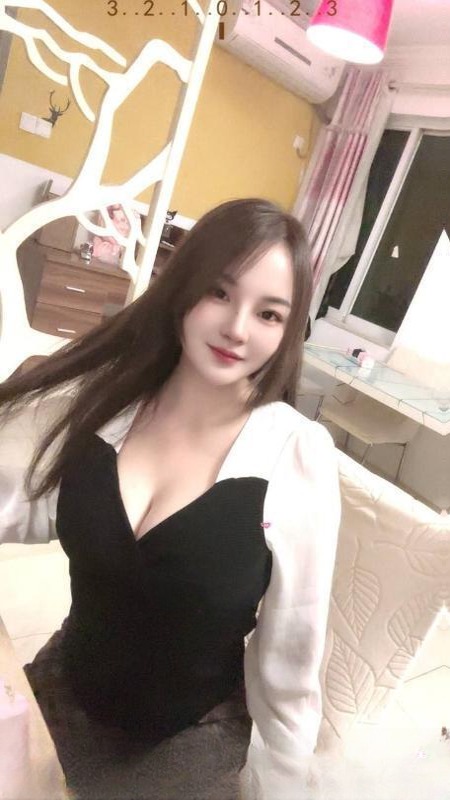 服务女王悠悠