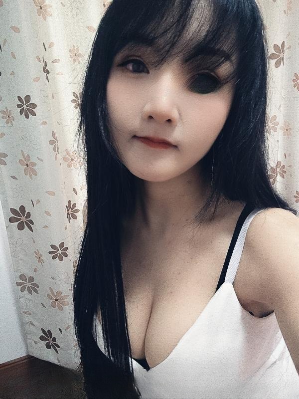 大奶子柒柒 图 2