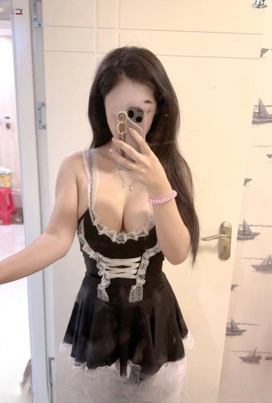 性感美乳御姐 图 3
