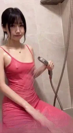 越城会玩小妹 图 2