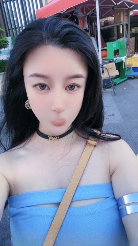 罗湖媚眼美臀御姐