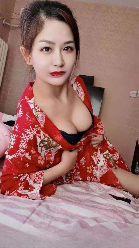 朝阳小巧玲珑风骚妹子