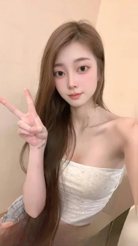 天河A4腰蜜桃臀小㬢 图 3