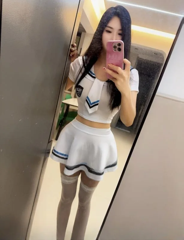 吴中性感翘臀御姐 图 4