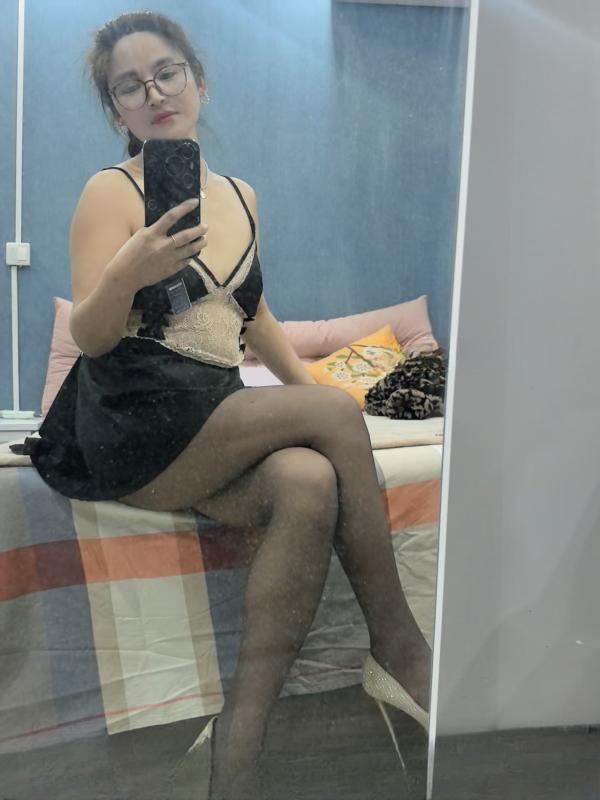 钟楼老板娘 图 3