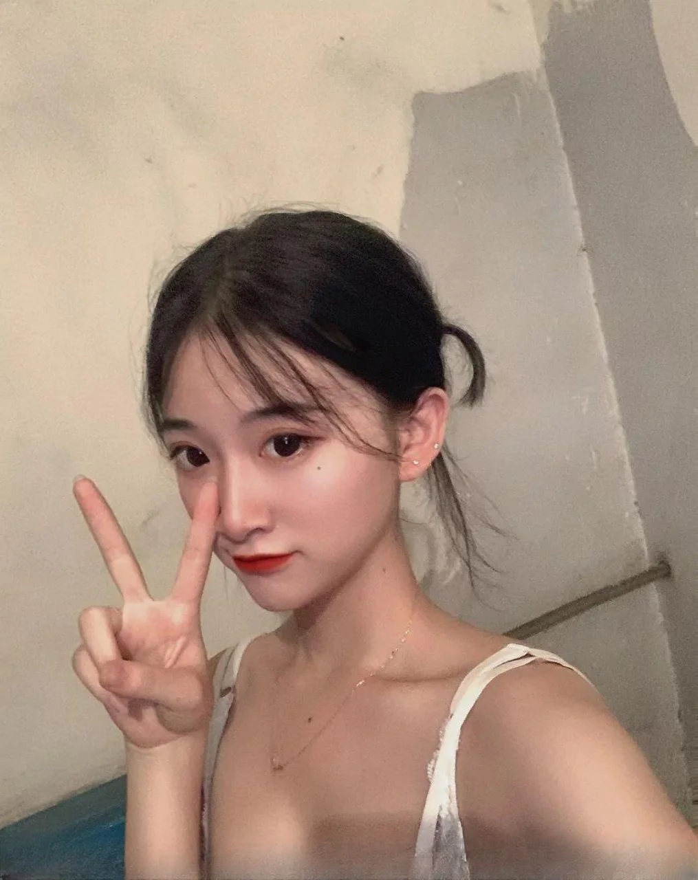 顺庆骚乳学生妹 图 2