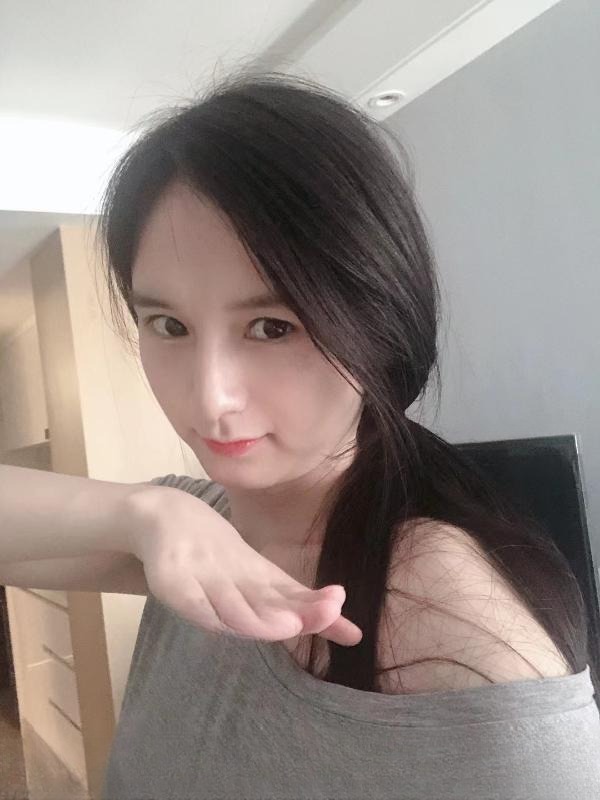 龙华大长腿美女海棠