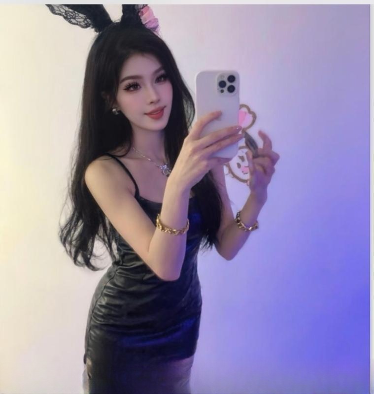 维吾尔老师古力 图 2