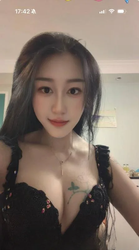高挑风情兼职老师 图 3