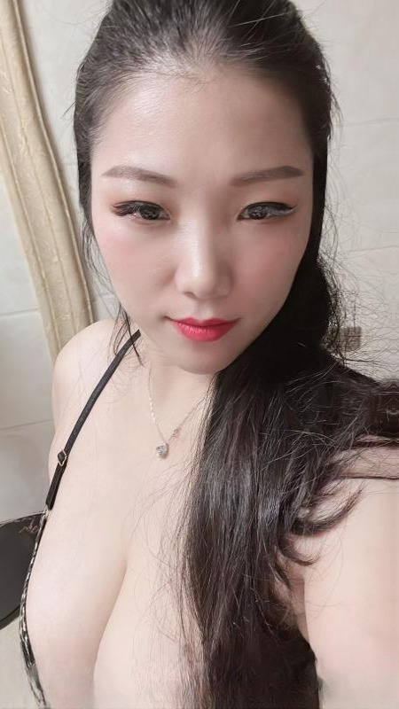 36D大白兔少妇
