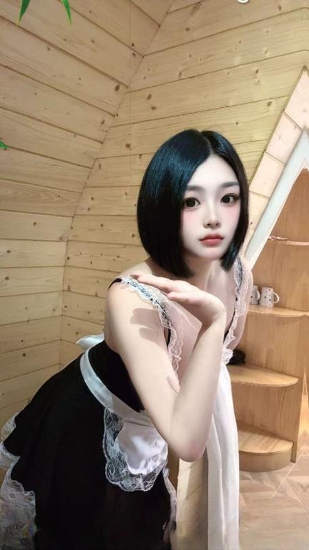 雨花舌吻短发妹 图 2