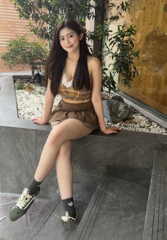 气质高挑美女 图 4