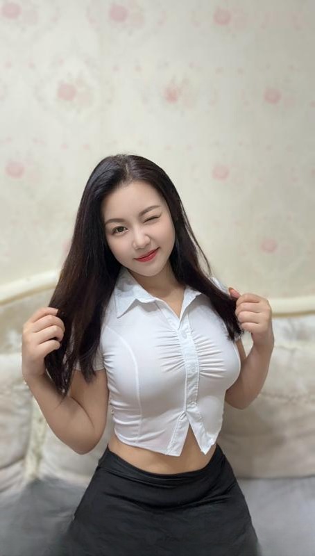 制服诱惑妮妮 图 2