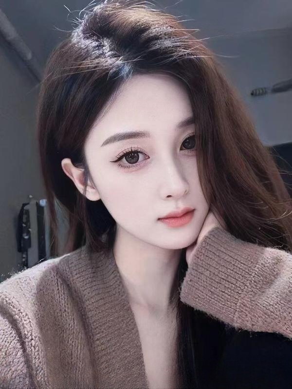 雨花区高颜值学妹小蕾 图 2