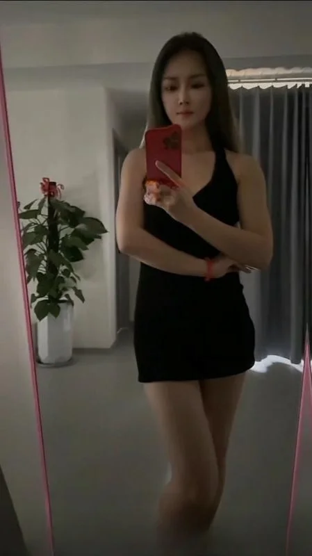 丰庆路长腿御姐 图 2