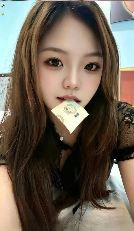 实惠大胸素人在兼职 图 3
