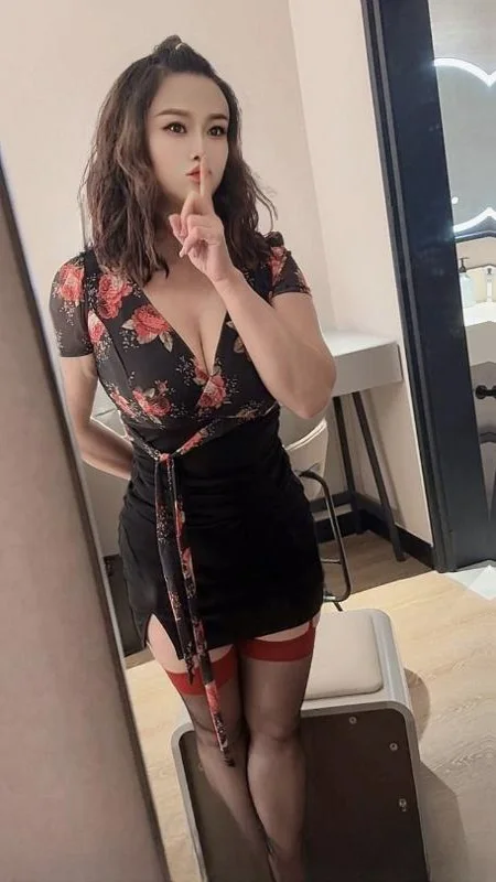 巨乳骚甜柚 图 3