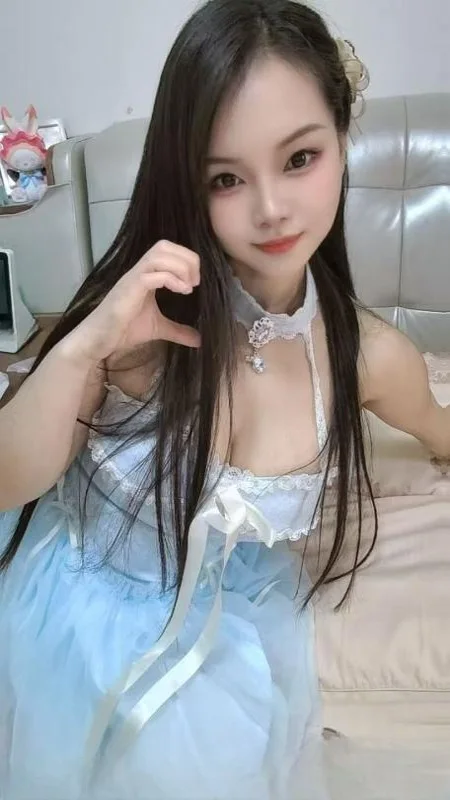 嘉定美乳风情珊珊 图 3