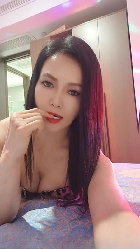 SM调教骚妇如意 图 2