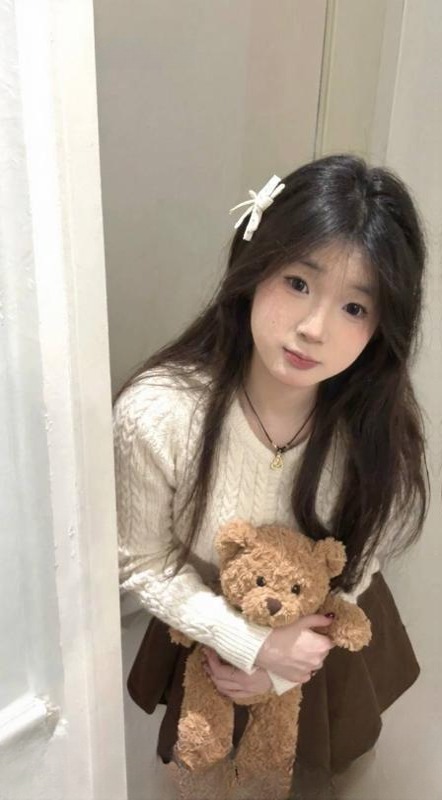 粉嫩颜值女友系老师 图 3